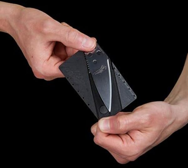 Credit Card Folding Knife – Ultra Slim & Easy to Carry